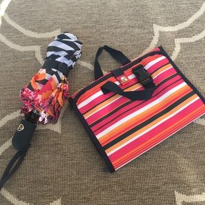 Thirty One Travel Organizer and Umbrella